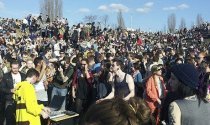 Berliners relaxing on a Sunday afternoon